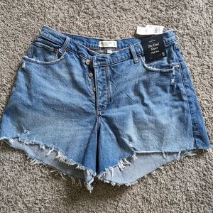 Curve love dad short